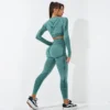 Seamless 2 in 1 Women's Yoga Set - Image 3